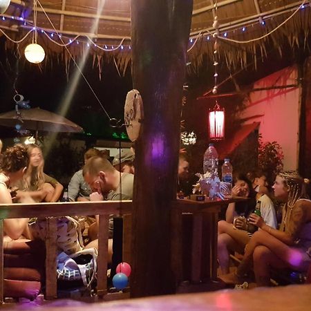 Slacklines Hostel Ko Lanta Kültér fotó
