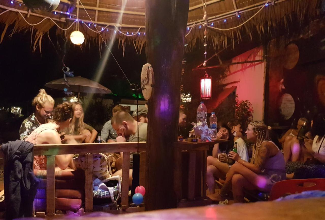 Slacklines Hostel Ko Lanta Kültér fotó