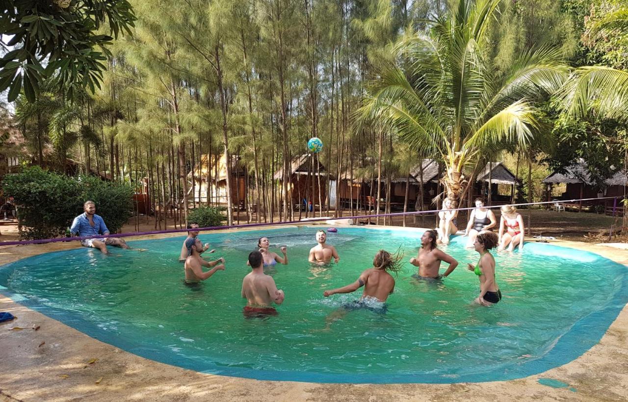 Slacklines Hostel Ko Lanta Kültér fotó